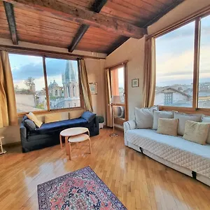 Apartment Amazing Panoramic Artist's Loft Spanish Steps, Rome