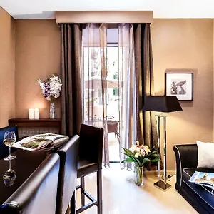 Apartment The Brunetti - Luxury Serviced, Rome